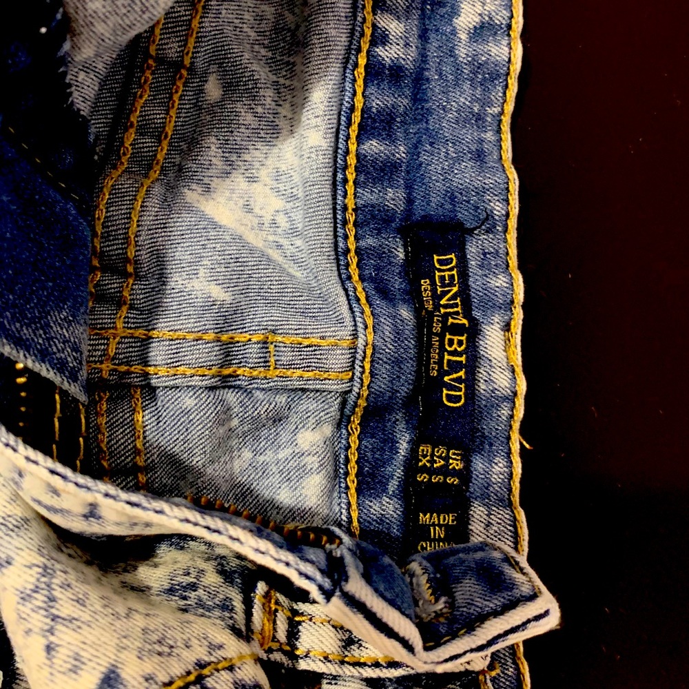 High waisted Denim shorts
